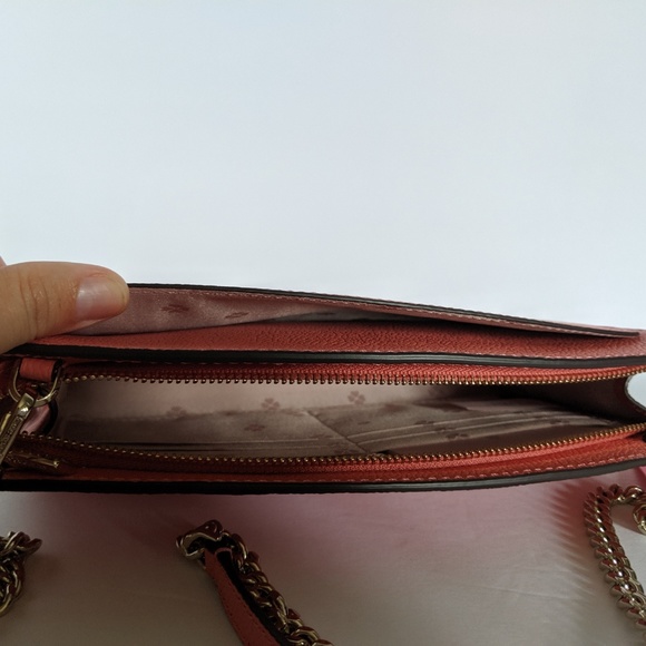 NEW Kate Spade East West Crossbody Purse in Coral - Picture 6 of 7